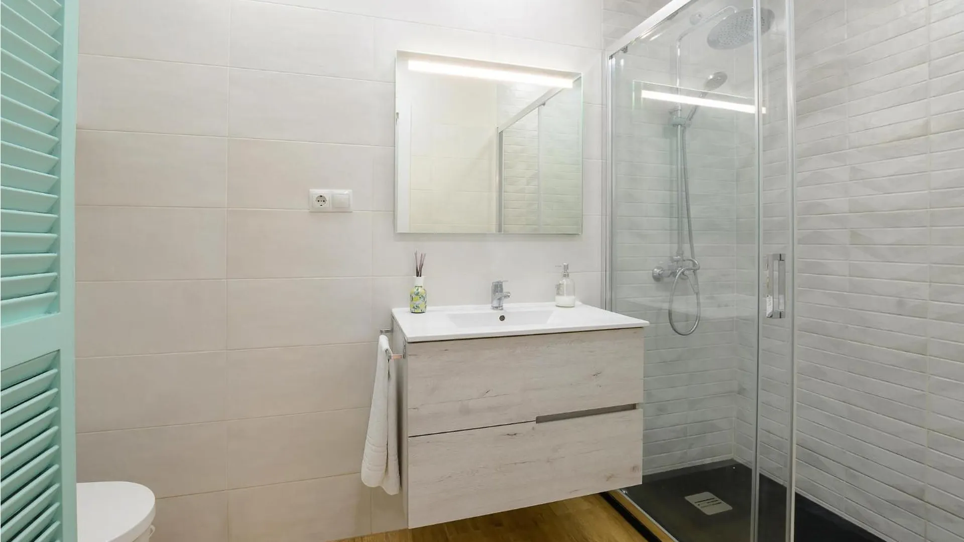 2 Bedroom Lovely Home In Málaga Hébergement de vacances